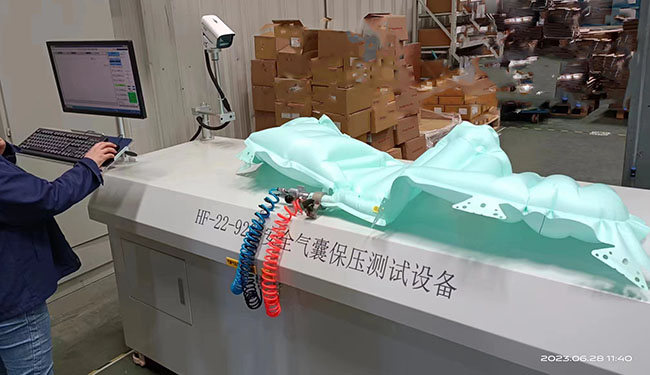 安全氣囊保壓測試設(shè)備